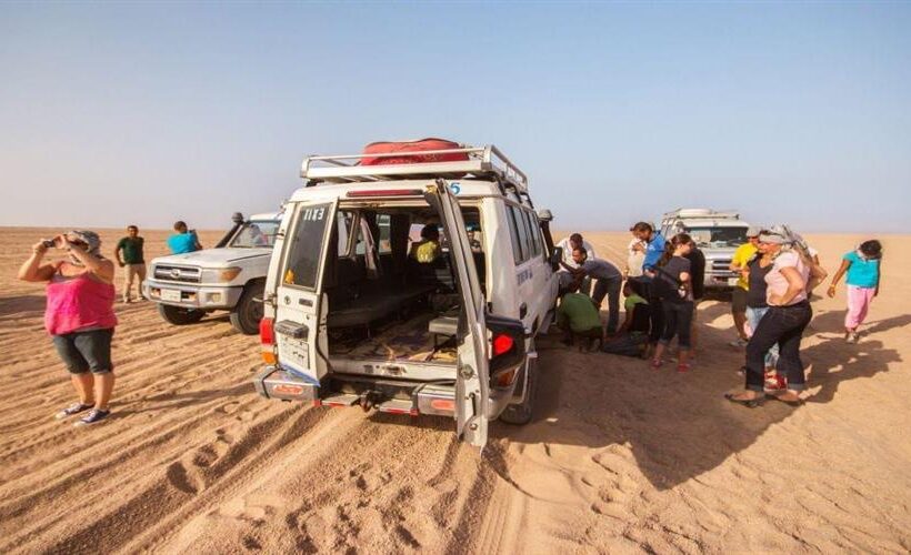 Jeep Desert Safari Hurghada Dinner and Show