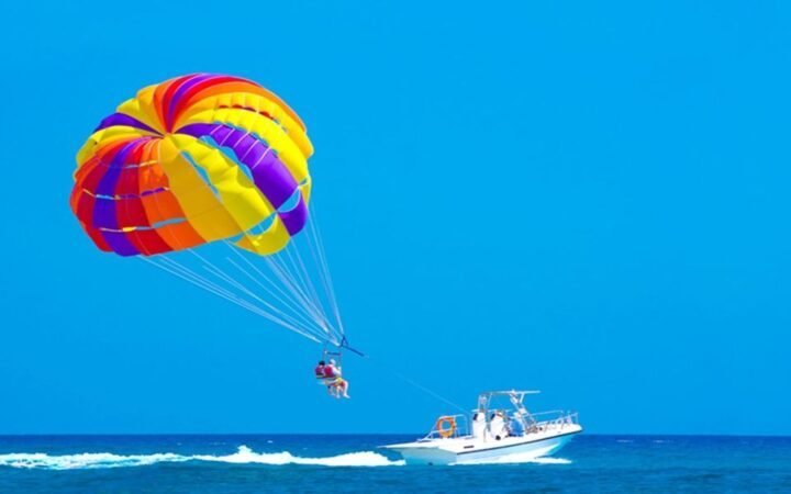 Parasailing in Hurghada